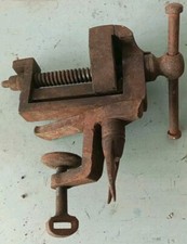 Ancien étau établi en - Étau,