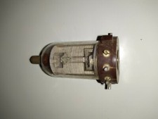 LG4 TELEFUNKEN  tube radio TSF