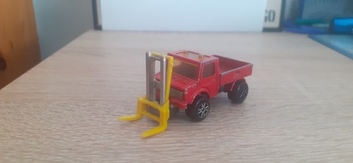 Mercedes benz unimog - unimog, (1/82)