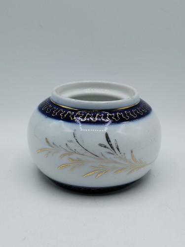 Petit pot ancien porcelaine - pot,