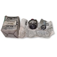 NEW Stewart Warner 82304 Deluxe Oil Pressure Gauge Manometre 0-80 PSI w/ Accesso