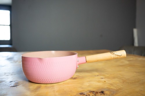 Casserole tout feux rose 18 - tout,