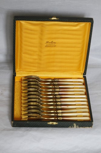Coffret fourchettes à - de, 12