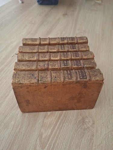 Rare lot cinq livre - cinq,