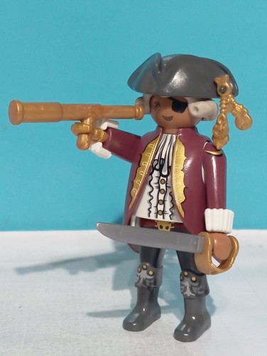 Playmobil figurine capitaine - playmobil,