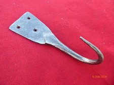 GRAND ancien crochet en fer