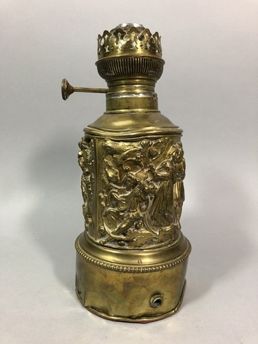 Ancienne lampe pétrole - ancienne,