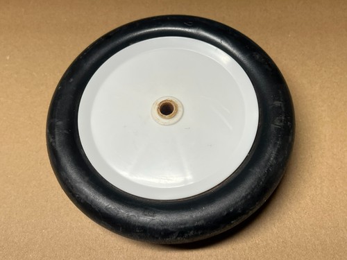 Wheel 4 radio flyer - (1), ~5-3/4