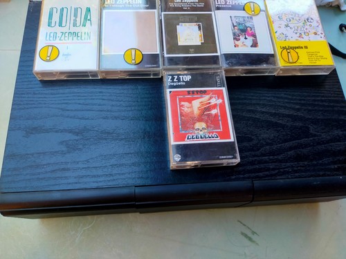 Lot cassettes audio led - cassettes,