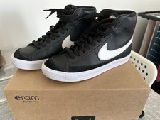nike blazer mid 77