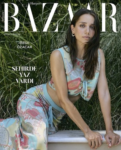 Harper bazaar august 2025 - bazaar,