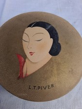 Ancien poudrier PIVER