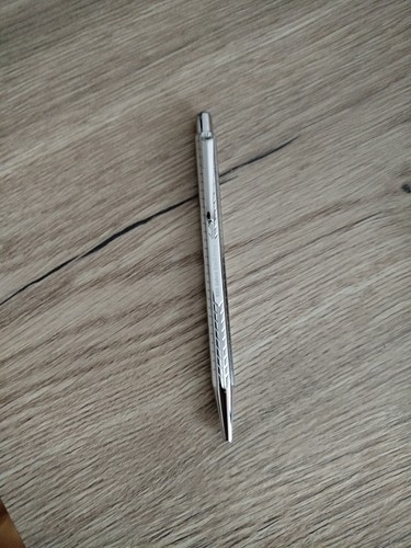 Stylo caran ache - caran, d'ache