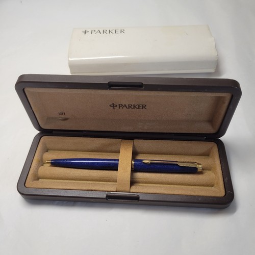Stylo bille parker bleu - 75,