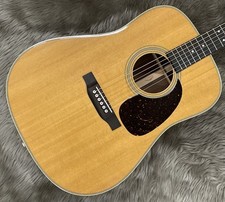 Martin D-28 Standard