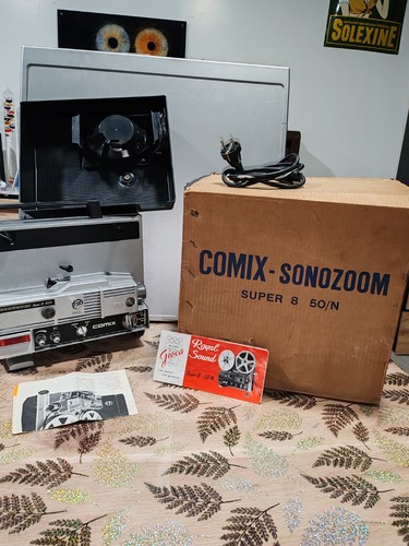 Ancien projecteur comix - projecteur,