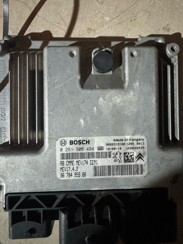 Calculateur moteur ecu - calculateur,