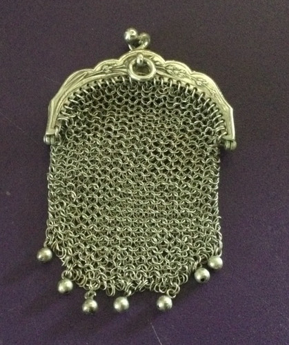 Ancien porte louis - , /petite