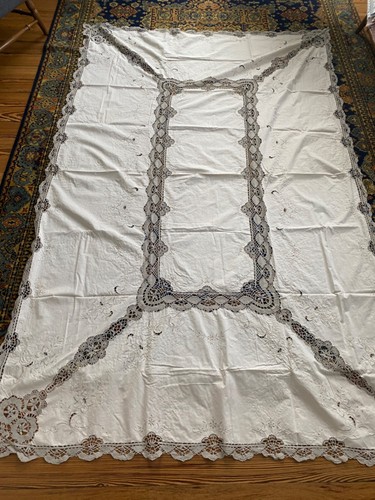Nappe ancienne dentelle