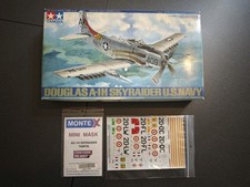 A-1H SKYRAIDER ( décos