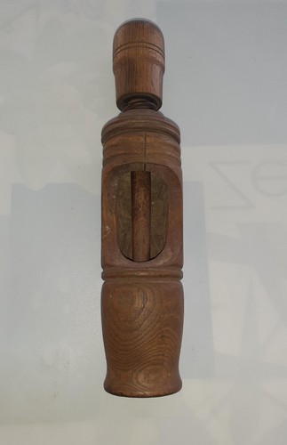 Ancienne bouchonneuse - ancienne,