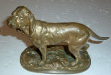 superbe chien de chasse en bronze ou régule doré dans le gout Emmanuel Frémiet