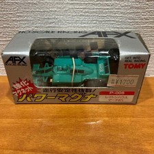 Voiture miniature TOMY Power