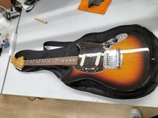 Guitare électrique FENDER JAPAN TRADITIONAL 60'S MUSTANG