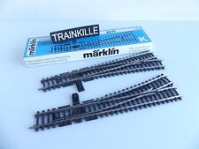 2271 MARKLIN HO K TRACK / 2 MANUALLY OPERATED SWITCHES 1 RIGHT / 1 LEFT