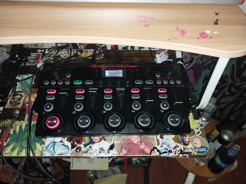 Boss 505 loop station near - boss,