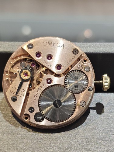 Omega calibre 267 mouvement - omega,