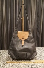 VOLARE Large Black & Tan Leather Vintage Hobo Handbag Bag Fantastic EUC WOW!!!!!
