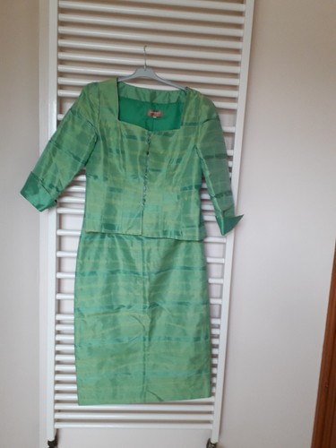 Magnifique tailleur orsay - magnifique,