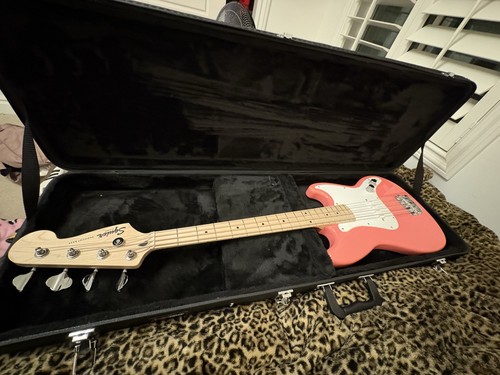 Squier bronco bass string - squier,