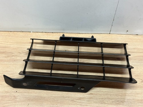 Une grille radiateur cache - une,