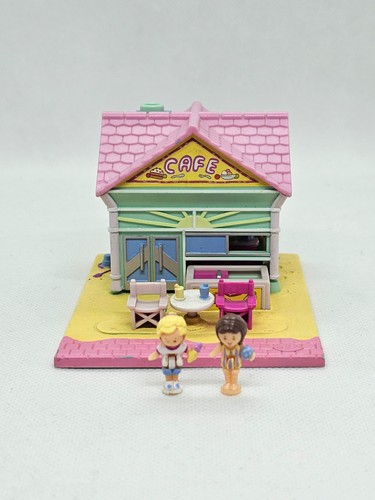 Polly pocket beach cafe - polly,