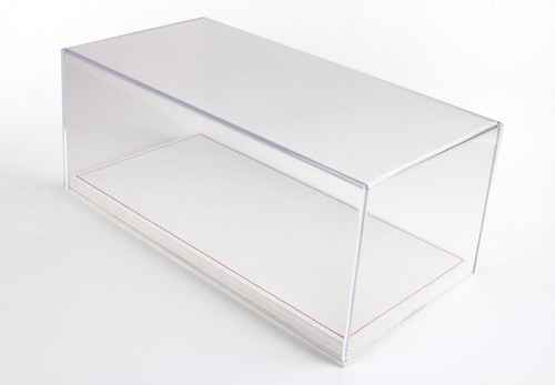 Vitrine plexiglas avec socle