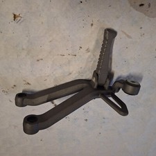 PLATINE ARRIERE DROITE KYMCO