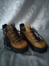 CHAUSSURES GRUNG GOTHIQUE