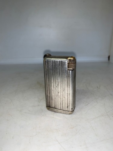 Ancien briquet marque - de,