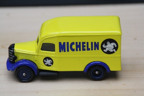 Camion bedford cwt michelin - camion, 30