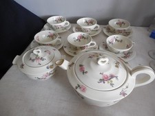 SERVICE A THE EN PORCELAINE DE LIMOGES HAVILAND