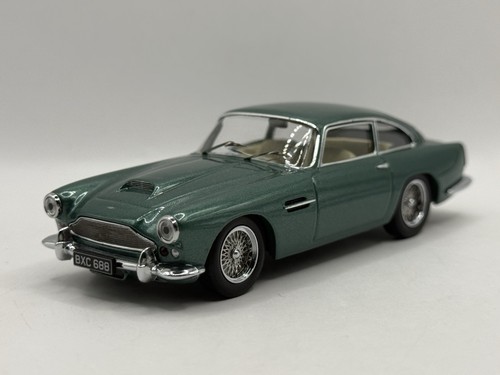 Aston martin db4 - aston,
