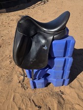 Bates INNOVA Dressage Saddle