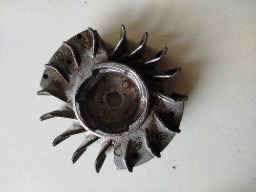 Volant magnetique pour - ,