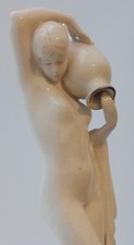 Statue femme au Bain - ART DÉCO - 1930   céramique émaillée craquelée - stampée 