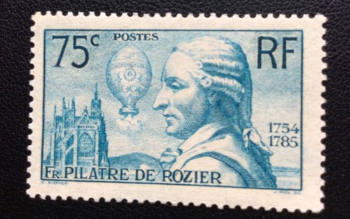 313 bleu pilastre des - 75,