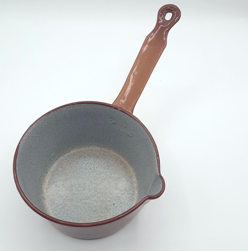Ancienne casserole verseur - casserole, en