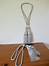 2 Embrases à rideaux couleur