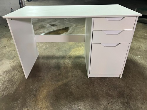 Bureau blanc avec tiroirs - bureau,